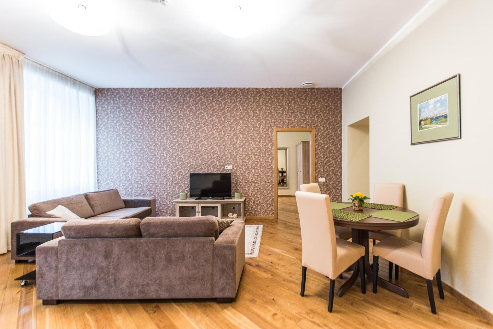 Riga Lux Apartments - Ernesta, Free Parking מראה חיצוני תמונה