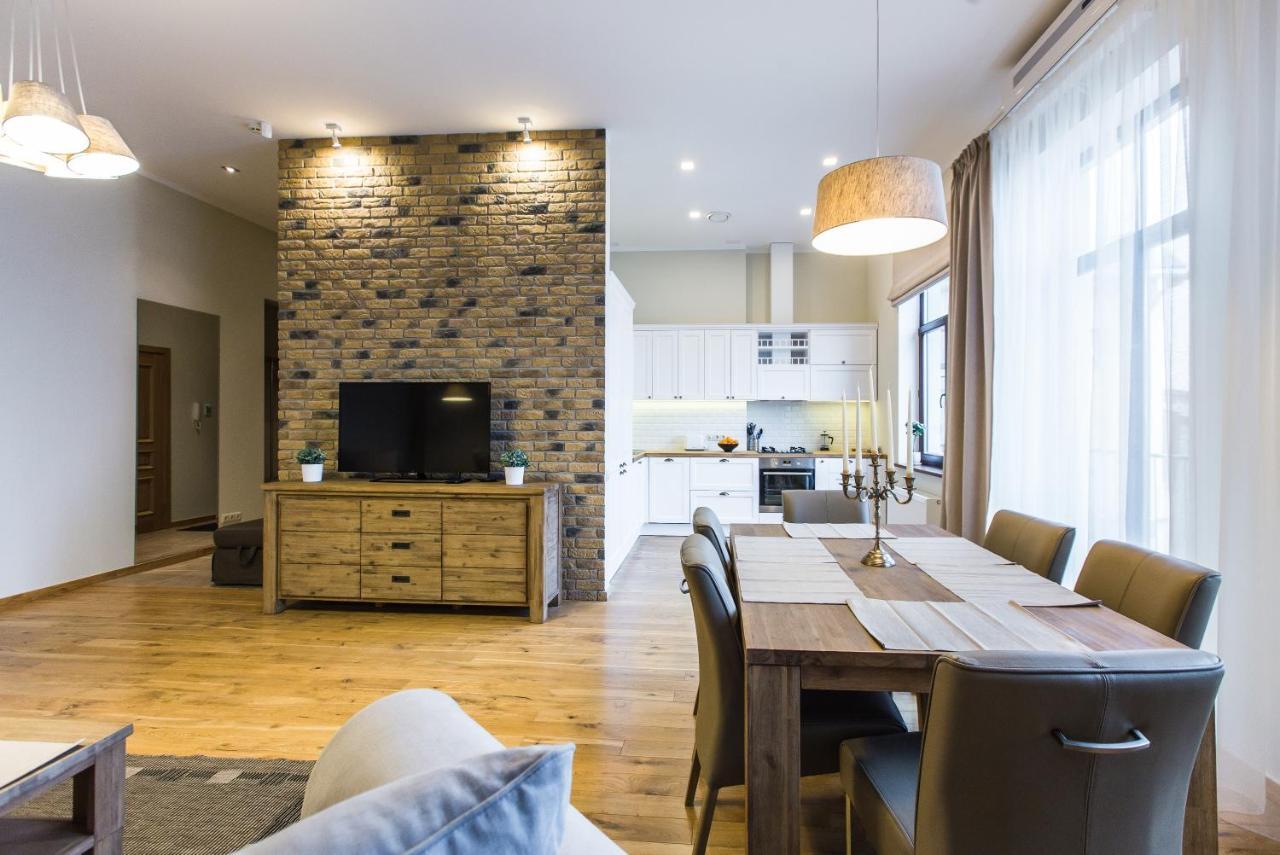 Riga Lux Apartments - Ernesta, Free Parking מראה חיצוני תמונה